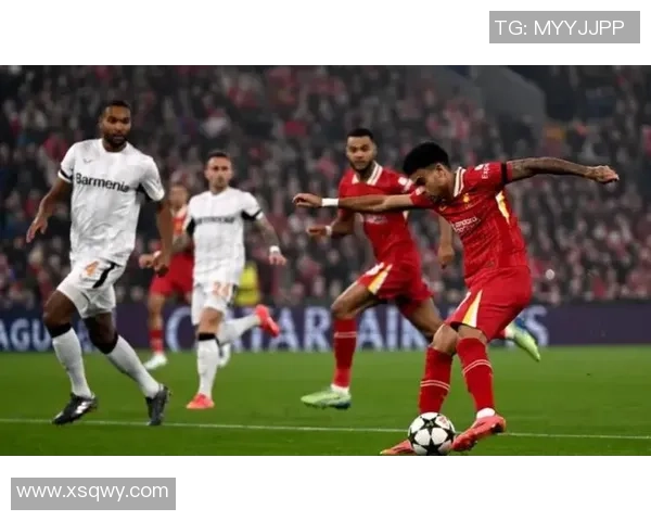 利物浦逆转巴萨友谊赛精彩瞬间全场沸腾赛后点评回顾